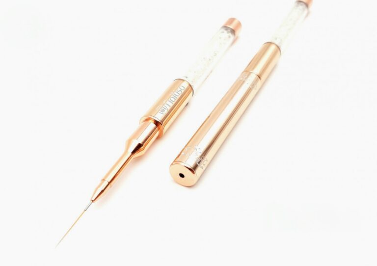 Pinceau Gold Striping